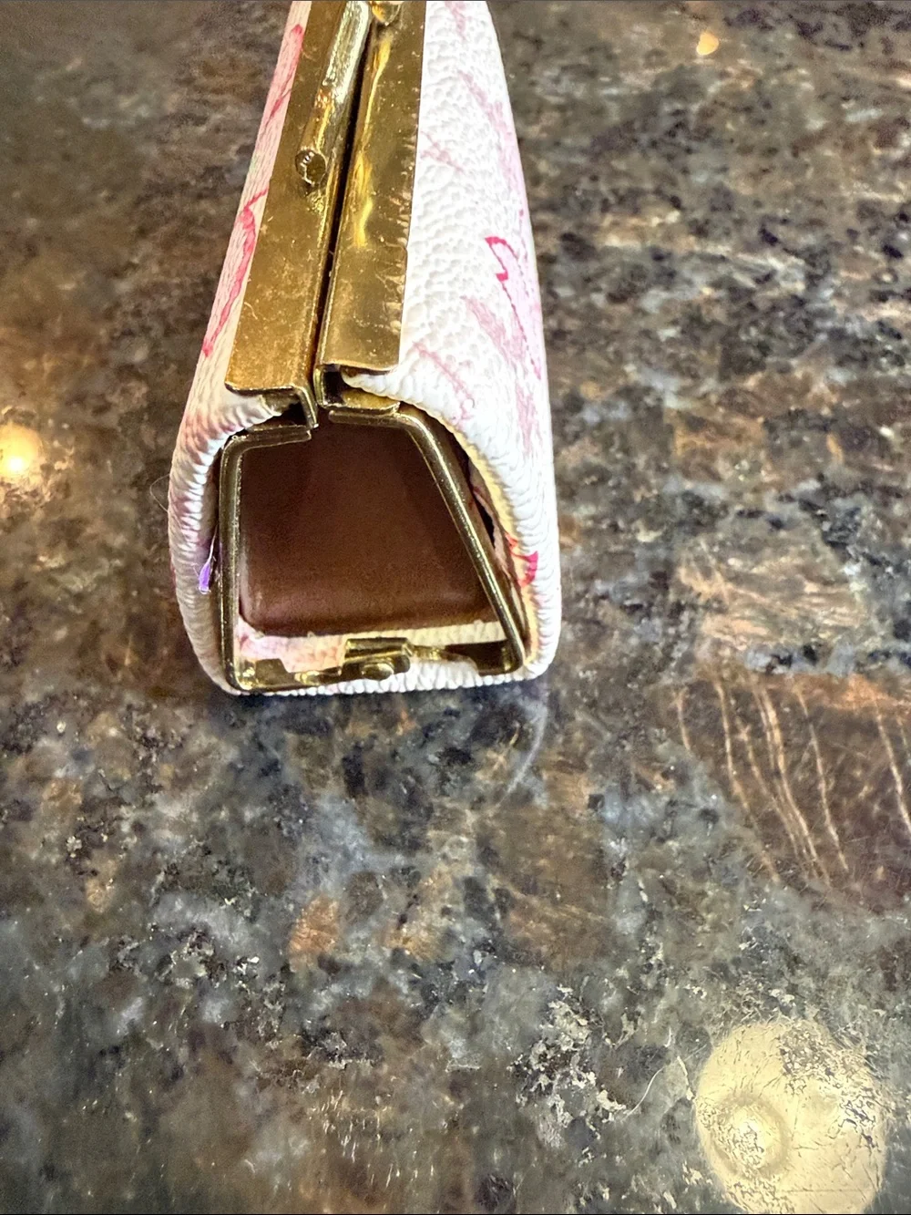 Source Unknown Floral Kiss-Lock Coin Wallet - Pink and Gold
